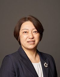東川麻子先生